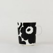 画像1: marimekko　MUG　2.5dl　Unikko／ブラック×ホワイト (1)